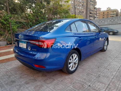 ام جى 5 2021 أزرق غامق أوتوماتيك مستعملة للبيع في مدينة نصر - 4