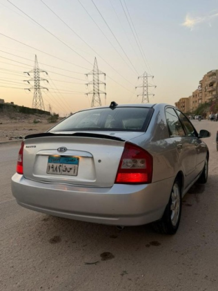 كيا سيراتو 2005 فضي أوتوماتيك مستعملة للبيع في حدائق الاهرام