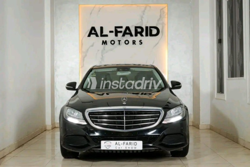 مرسيدس C 180 2019 أسود أوتوماتيك مستعملة للبيع في القاهرة - 1
