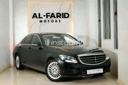 مرسيدس C 180 2019 أسود أوتوماتيك مستعملة للبيع في القاهرة - 2