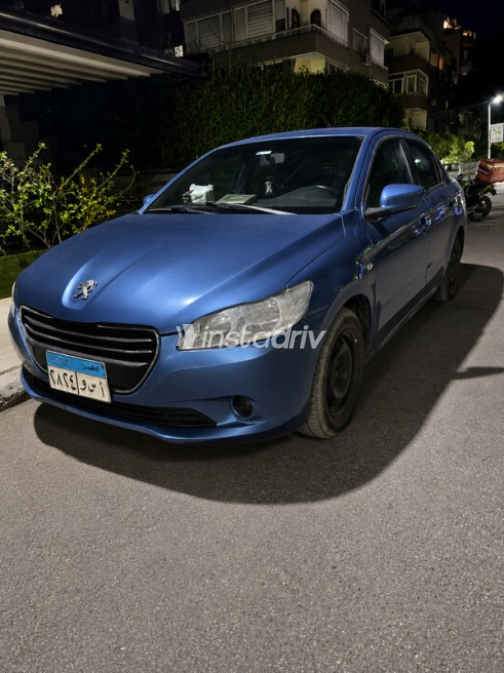 Peugeot 301 2014 Dark Blue Automatic Used for Sale in Cairo - 2
