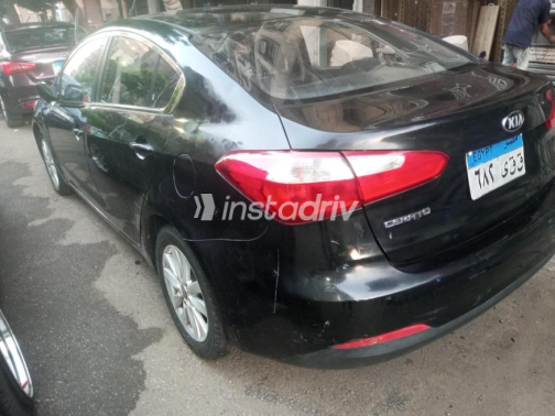 Kia Cerato 2017 Black Automatic Used for Sale in Cairo - 2