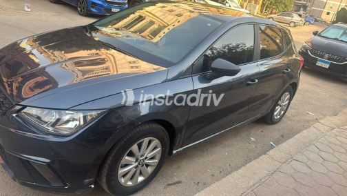 Seat Ibiza 2021 Dark Gray Automatic Used for Sale in Greater Cairo ( Cairo + Giza) - 1