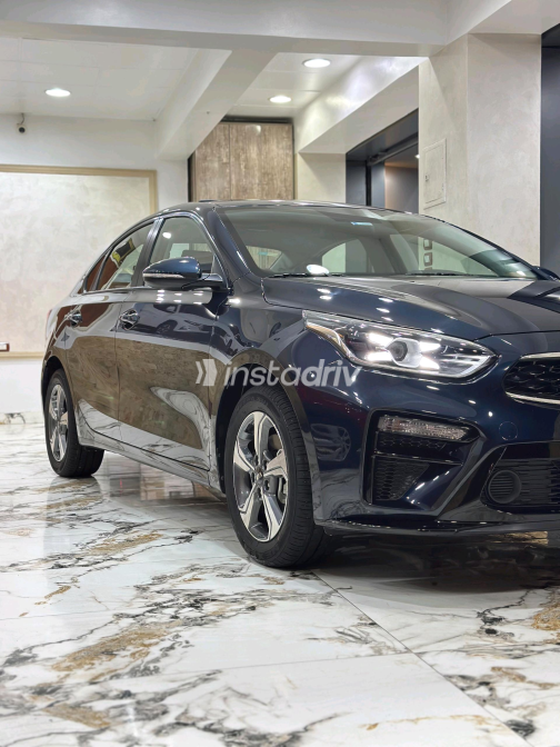 Kia Grand Cerato 2020 White Automatic Used for Sale in Greater Cairo ( Cairo + Giza) - 5