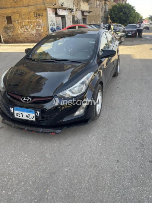 Hyundai Elantra MD 2016 Black Automatic Used for Sale in Greater Cairo ( Cairo + Giza) - 4