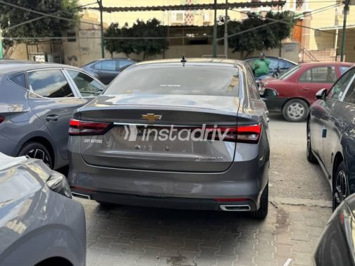 Chevrolet Optra 2027 Gray Automatic New for Sale in Cairo - 4