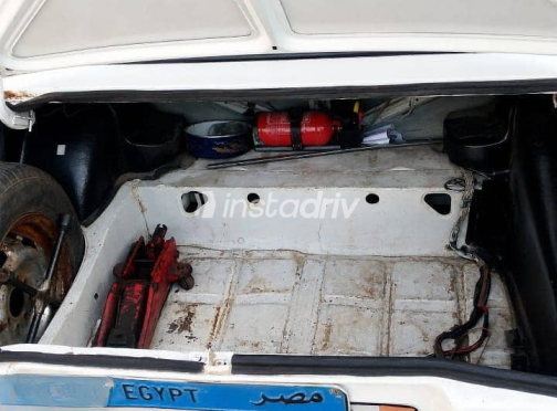 Lada 2107 1993 White Manual Used for Sale in Alexandria - 9