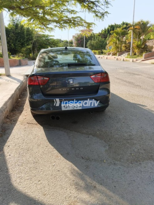 Seat Toledo 2016 Gray Automatic Used for Sale in Cairo - 2