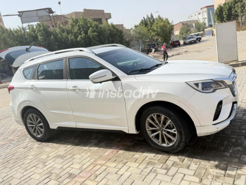 جيتور X70 2019 أبيض أوتوماتيك مستعملة للبيع في القاهرة الكبرى ( القاهرة - الجيزة) - 2