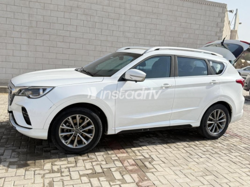 جيتور X70 2019 أبيض أوتوماتيك مستعملة للبيع في القاهرة الكبرى ( القاهرة - الجيزة) - 3