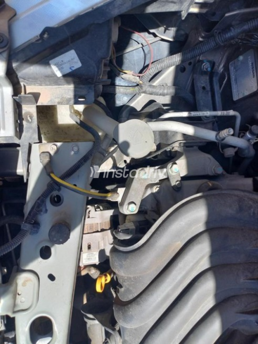 Nissan Sunny 2017 Bronze Automatic Used for Sale in Giza - 10