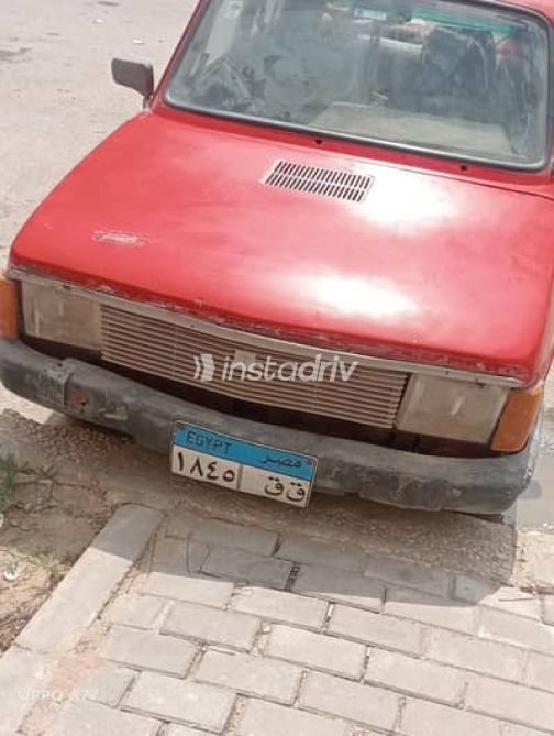 فيات 127 1983 أحمر يدوي مستعملة للبيع في الجيزة - 1