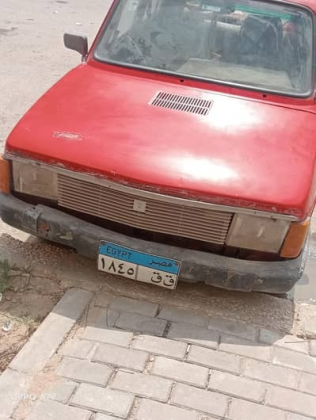 فيات 127 1983 أحمر يدوي مستعملة للبيع في الجيزة