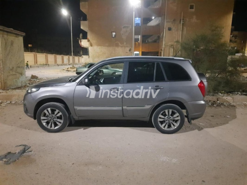 Chery Tiggo 3 2022 White Automatic Used for Sale in Greater Cairo ( Cairo + Giza) - 5