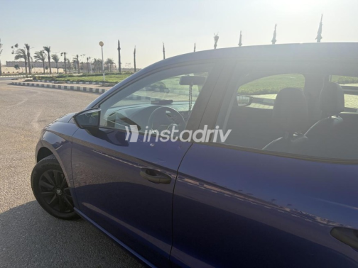 Seat Ibiza 2021 White Automatic Used for Sale in Greater Cairo ( Cairo + Giza) - 5