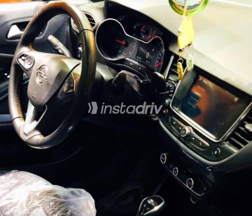 Opel Crossland 2021 White Automatic Used for Sale in Greater Cairo ( Cairo + Giza) - 6