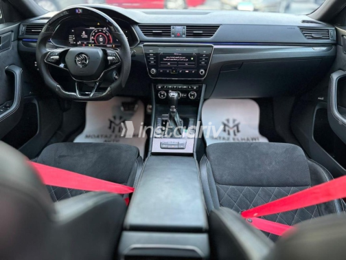 Skoda Superb 2021 Red Automatic Used for Sale in Cairo - 2