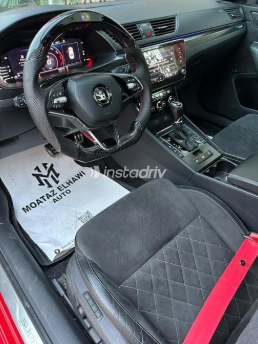 Skoda Superb 2021 Red Automatic Used for Sale in Cairo - 9