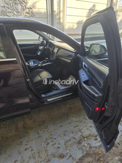 Zotye SR7 2019 White Automatic Used for Sale in Greater Cairo ( Cairo + Giza) - 3