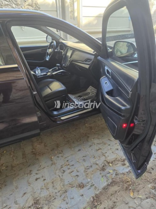 Zotye SR7 2019 White Automatic Used for Sale in Greater Cairo ( Cairo + Giza) - 4