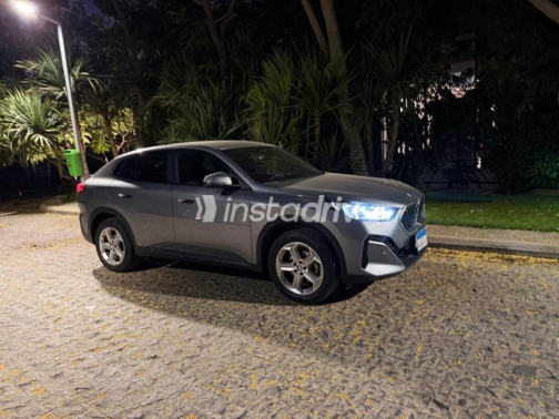 BMW X2 2025 Silver Automatic Used for Sale in Nasr city - 3