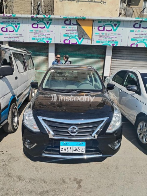 Nissan Sunny 2025 Black Automatic Used for Sale in Cairo - 4