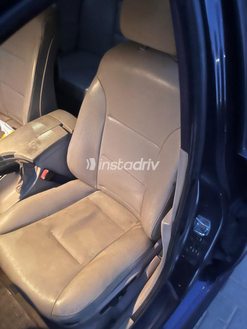BMW 520 2006 Blue Automatic Used for Sale in Greater Cairo ( Cairo + Giza) - 5