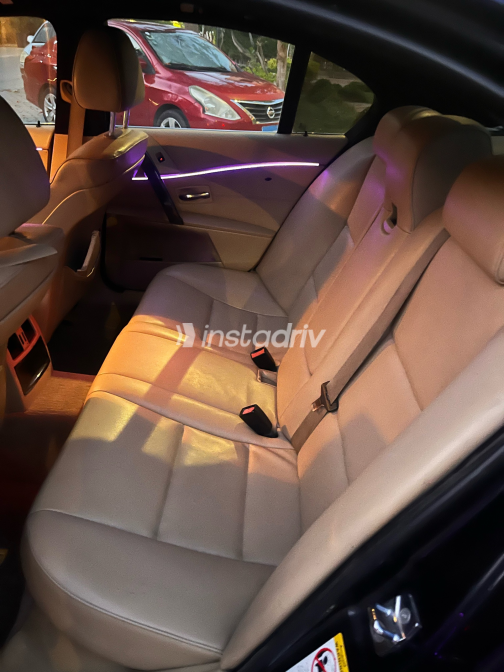 BMW 520 2006 Blue Automatic Used for Sale in Greater Cairo ( Cairo + Giza) - 7