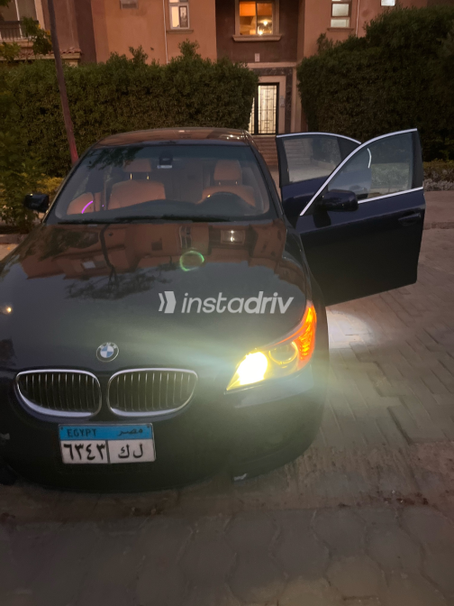 BMW 520 2006 Blue Automatic Used for Sale in Greater Cairo ( Cairo + Giza) - 10