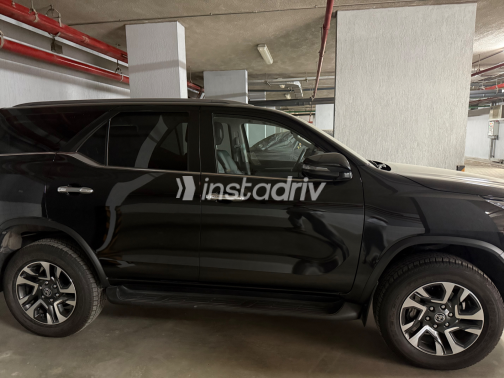 Toyota Fortuner 2025 Black Automatic Used for Sale in Greater Cairo ( Cairo + Giza) - 6