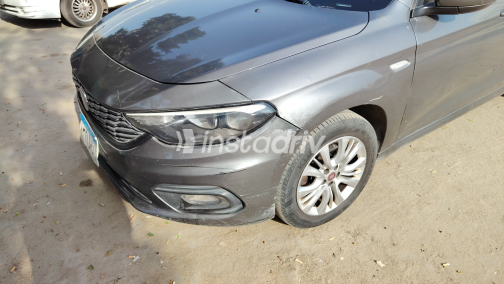 فيات تيبو 2019 رمادي أوتوماتيك مستعملة للبيع في القاهرة الكبرى ( القاهرة - الجيزة) - 3