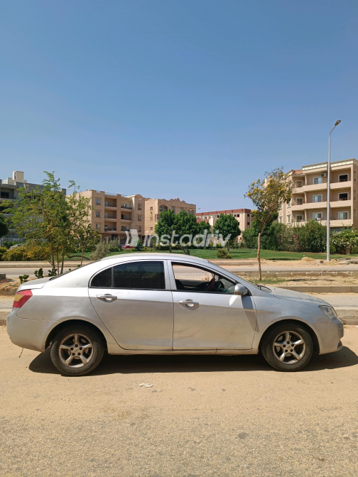 جيلي امجراند 7 2015 فضي يدوي مستعملة للبيع في القاهرة الكبرى ( القاهرة - الجيزة) - 4