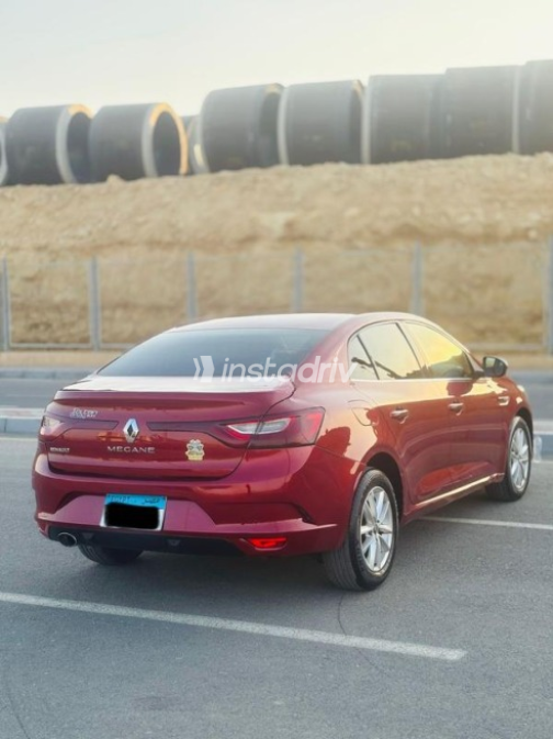 رينو ميجان 2019 أحمر أوتوماتيك مستعملة للبيع في القاهرة الكبرى ( القاهرة - الجيزة) - 4