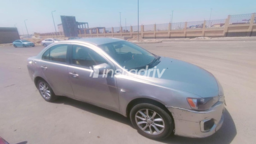 Mitsubishi Lancer 2017 Silver Automatic Used for Sale in Nasr city - 4