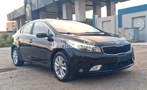 Kia Cerato 2018 Black Automatic Used for Sale in Sheikh Zayed City - 6