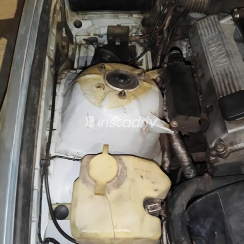 BMW 316 1995 Silver Automatic Used for Sale in Nasr city - 4