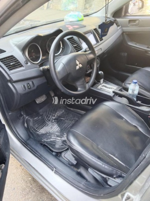 Mitsubishi Lancer 2015 Gray Automatic Used for Sale in Greater Cairo ( Cairo + Giza) - 3