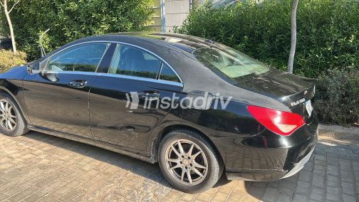 Mercedes CLA 180 2015 Black Automatic Used for Sale in Greater Cairo ( Cairo + Giza) - 4