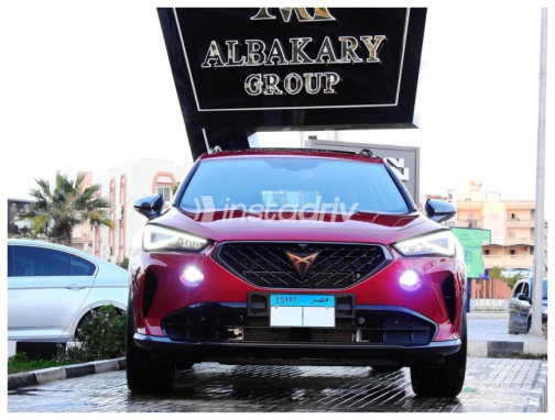 Cupra Formentor 2024 Dark Red Automatic Used for Sale in Madinaty - 5