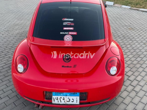 Volkswagen Beetle 2001 Red Automatic Used for Sale in Cairo - 2