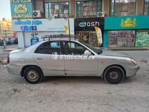 Daewoo Nubira 2 2001 Silver Automatic Used for Sale in Hadayek October - 1