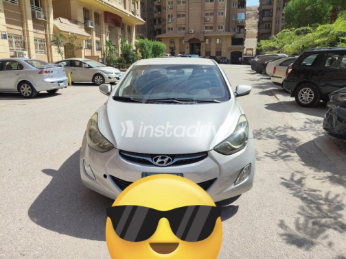 Hyundai Elantra 2012 Beige Automatic Used for Sale in Cairo - 1