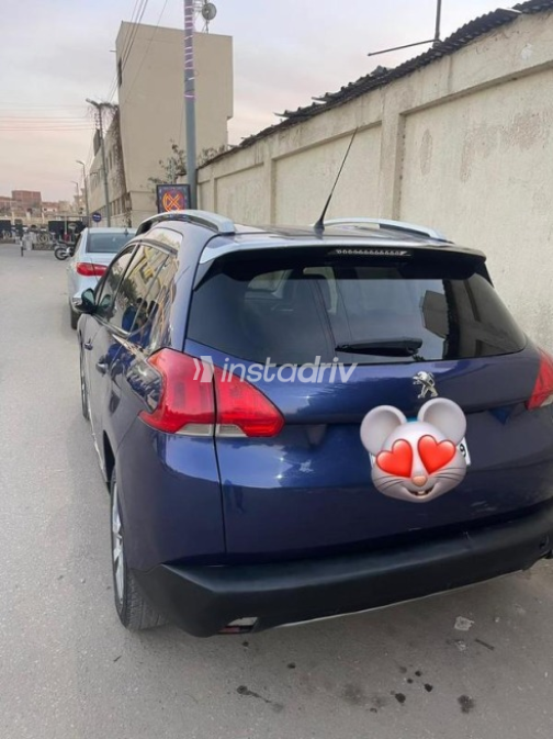 Peugeot 2008 2015 Blue Automatic Used for Sale in Banha - 3