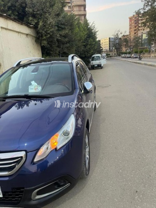 Peugeot 2008 2015 Blue Automatic Used for Sale in Banha - 7