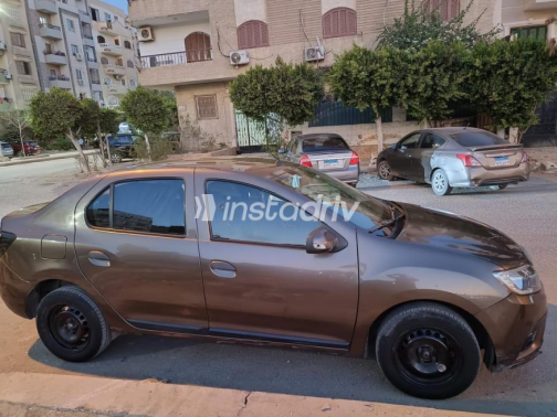 Renault Logan 2022 Brown Automatic Used for Sale in 6 October - 3