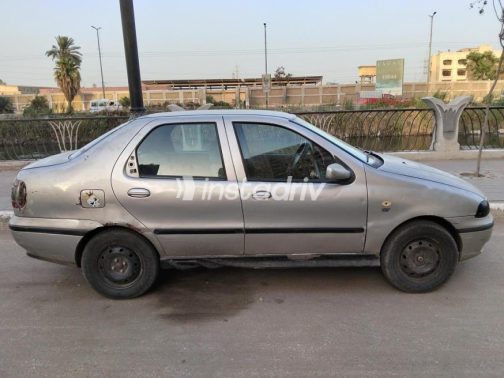 فيات سينا 2000 فضي أوتوماتيك مستعملة للبيع في شبرا الخيمة - 2