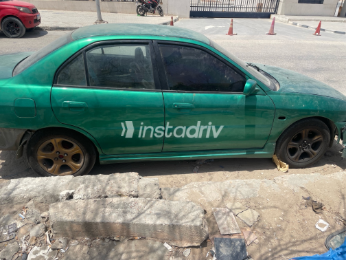 Mitsubishi Lancer Crystala 1999 Green Automatic Used for Sale in Greater Cairo ( Cairo + Giza) - 8