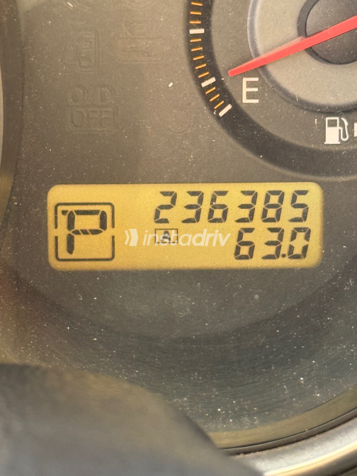 Nissan Tiida 2006 Red Automatic Used for Sale in Greater Cairo ( Cairo + Giza) - 5