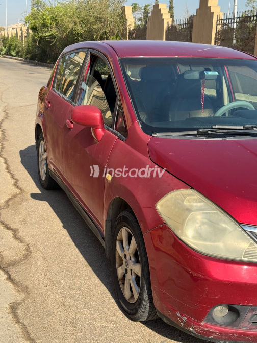 Nissan Tiida 2006 Red Automatic Used for Sale in Greater Cairo ( Cairo + Giza) - 8