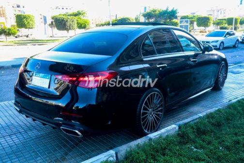 Mercedes C 200 2023 Black Automatic Used for Sale in Madinaty - 4